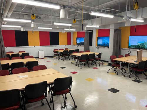 Classroom with MBI Acoustic Wall Panels to control the sound environment